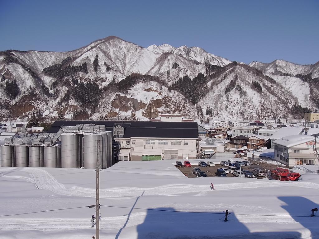 Hotel New Mondo Yuzawa  Zewnętrze zdjęcie